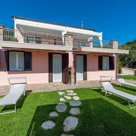 Marilena Villa